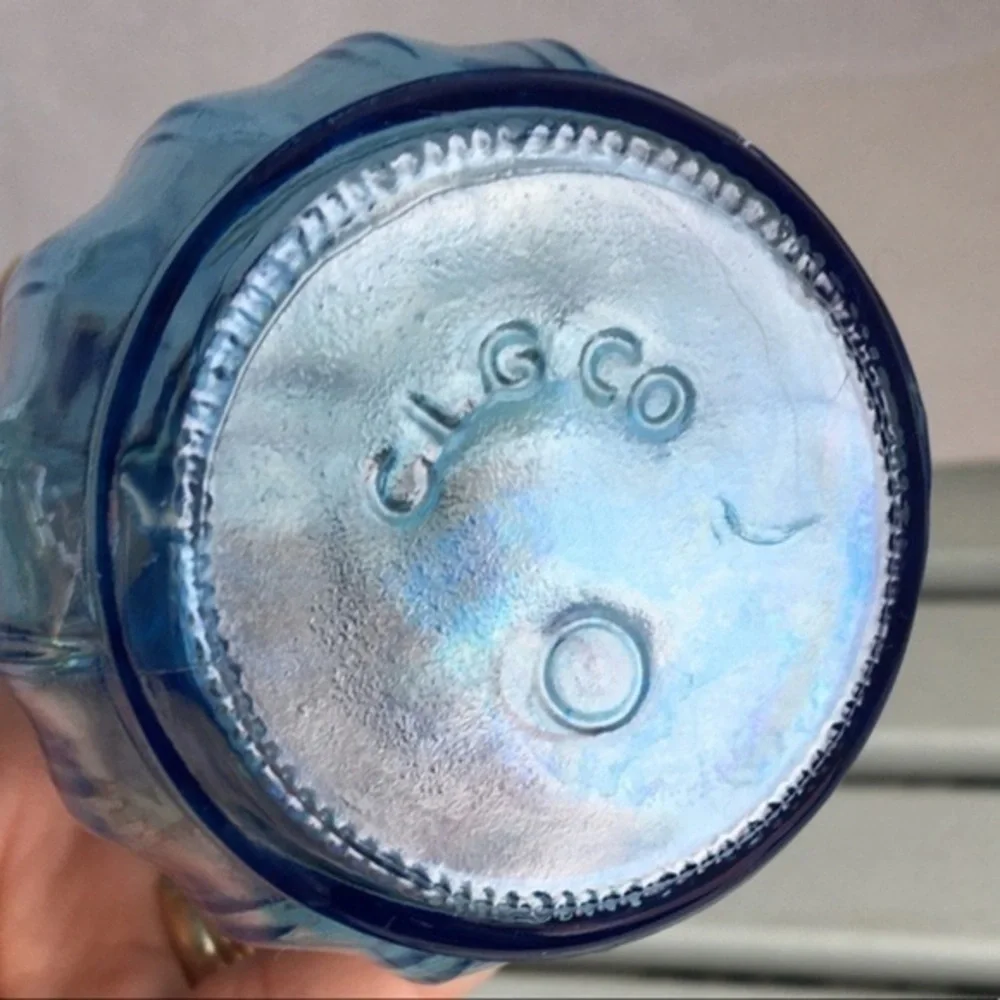 Vintage CLGCO Light Blue Indiana Glass Bud Base - Picture 3 of 7